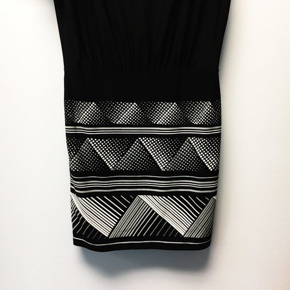 BCBG Max Azria Black Short Sleeve Mini Dress - Picture 3 of 6